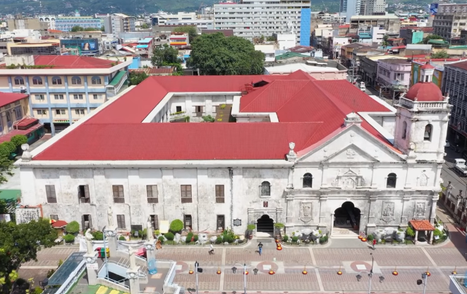 Aerial view of Basilica Minore del Santo Niño in the city. things to do in cebu