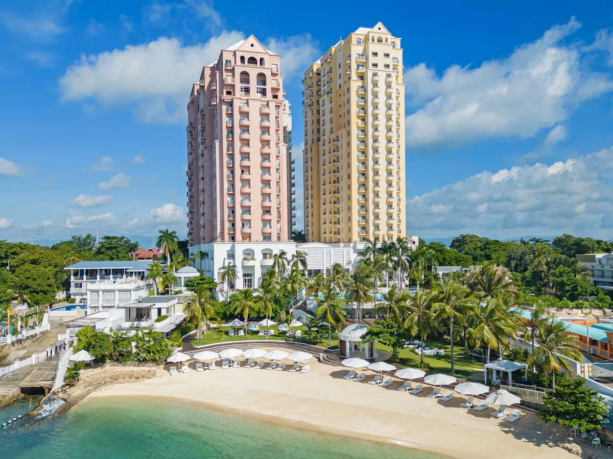 Mövenpick Hotel Mactan Island Cebu — international five-star beachfront hotel near Lapu-Lapu Shrine and Mactan Airport with private beach and CHI Spa access