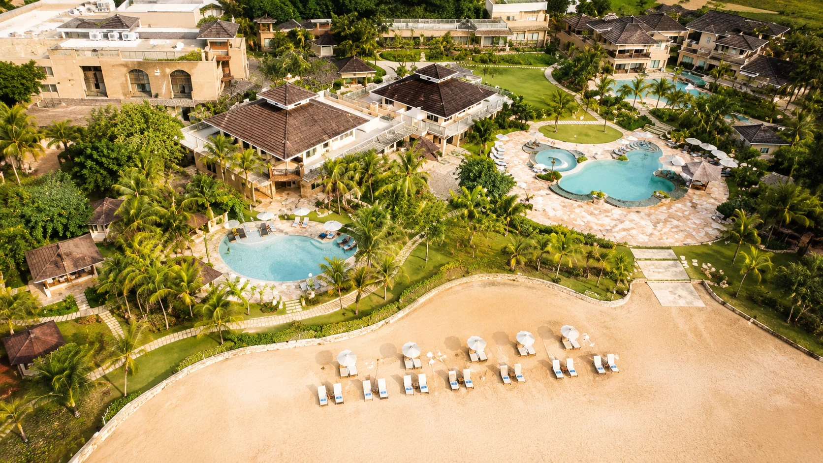 Misibis Bay Resort Albay Bicol — luxury resort with views of Mayon Volcano