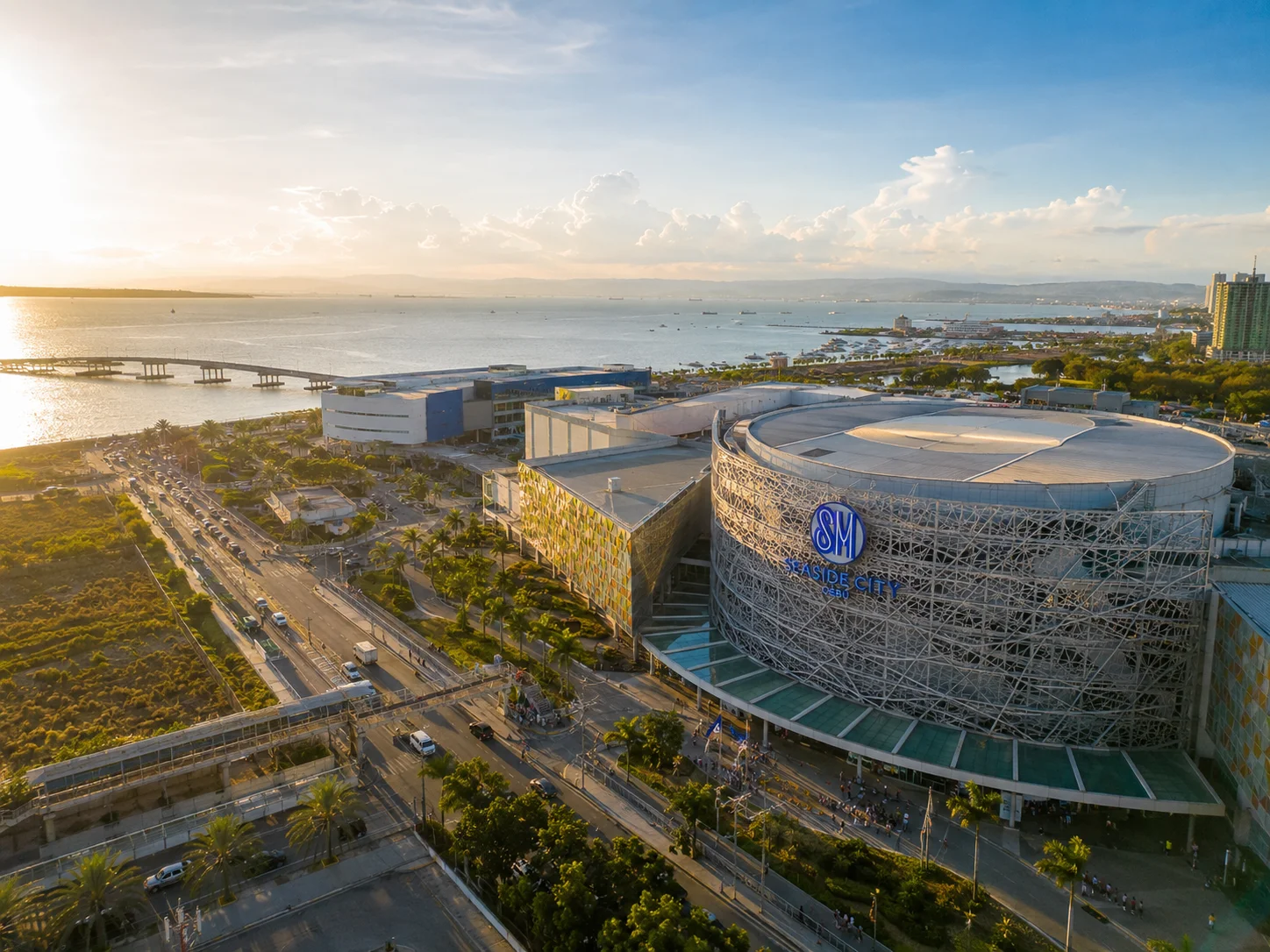 Shopping guide to Cebu City, Philippines featuring SM Seaside mall