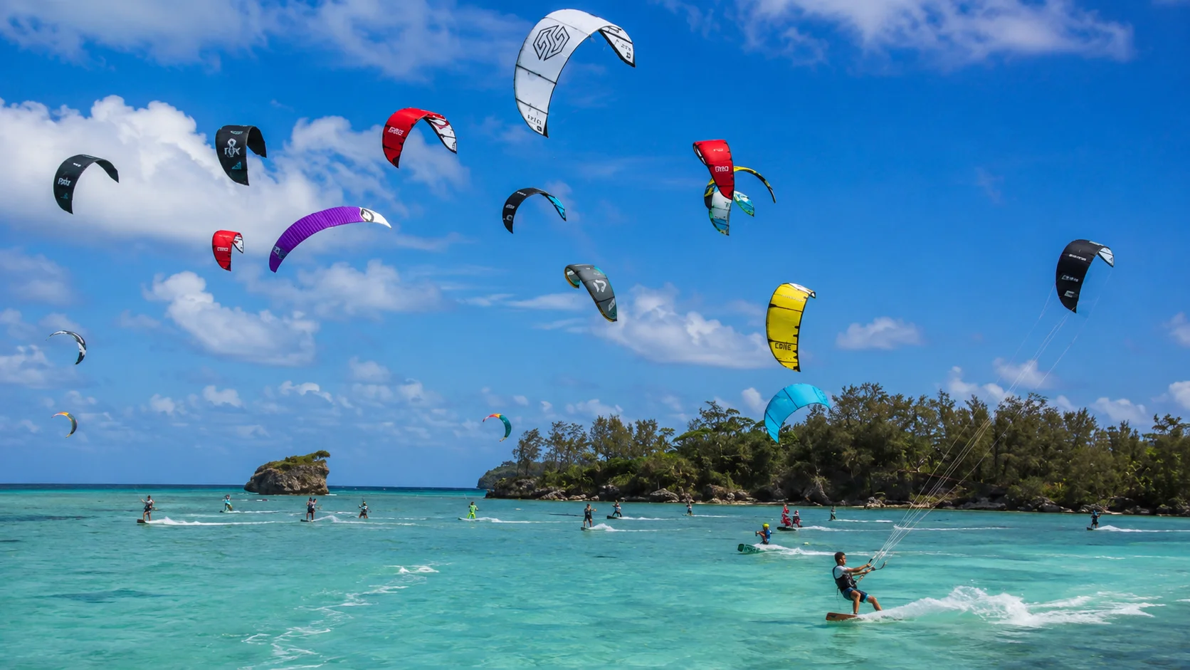 Parasailing and water sports at Bulabog Beach, Boracay