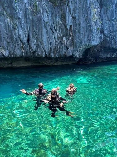 El Nido Bacuit Bay diving