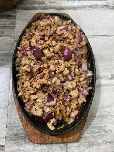 Aling Lucing’s Sisig eatery in Angeles City, Pampanga